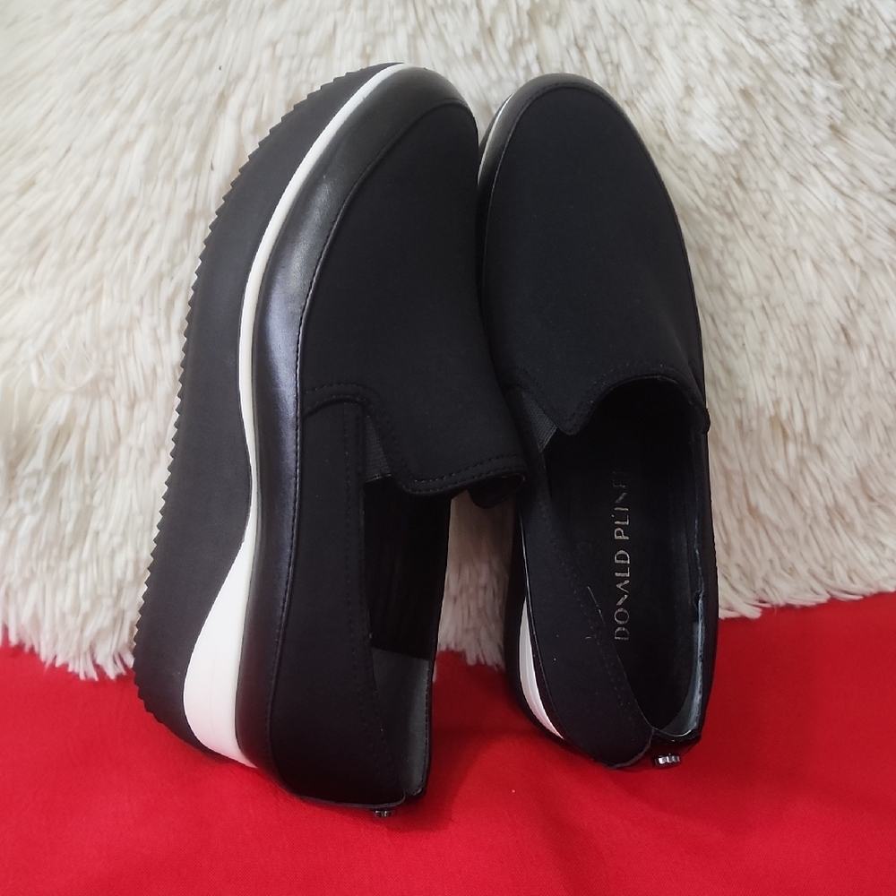Donald Pliner Lizzee Leather Platform Slip On Sneaker